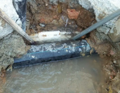 白朗测漏水之水管漏水